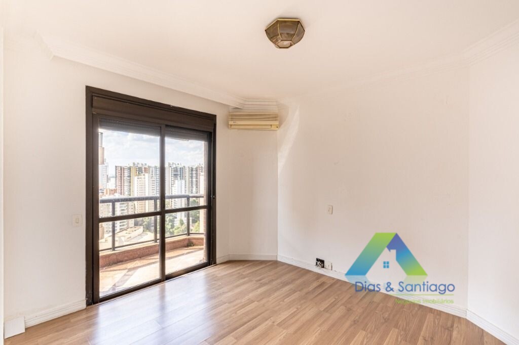 Apartamento para alugar com 4 quartos, 591m² - Foto 6