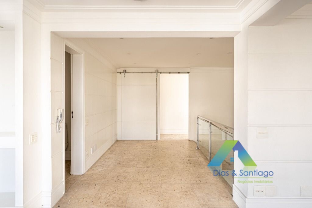 Apartamento para alugar com 4 quartos, 591m² - Foto 12