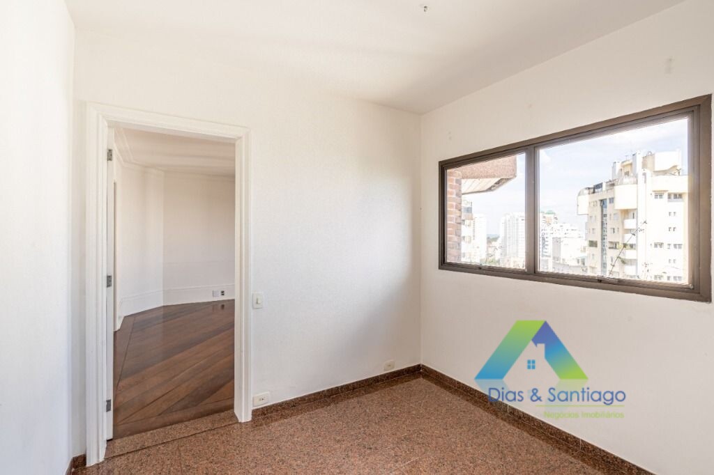 Apartamento para alugar com 4 quartos, 591m² - Foto 17