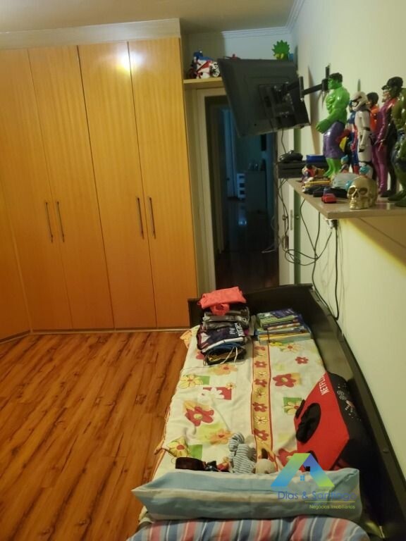 Sobrado à venda com 3 quartos, 200m² - Foto 10