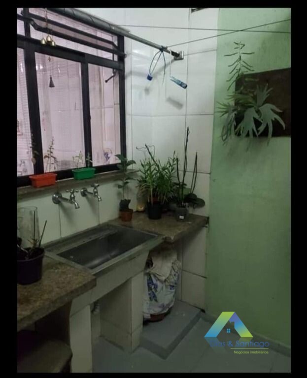 Sobrado à venda com 3 quartos, 200m² - Foto 12