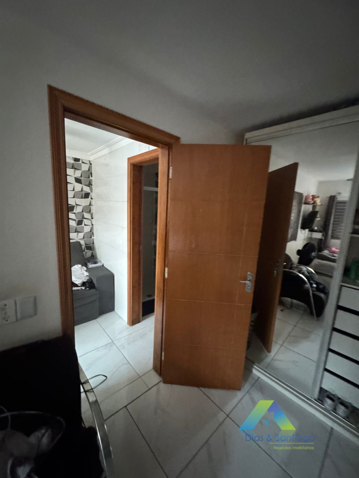 Sobrado à venda com 4 quartos, 200m² - Foto 6