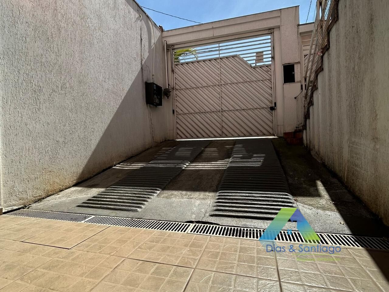 Casa, 3 quartos, 243 m² - Foto 44