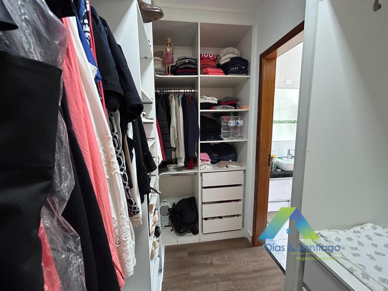 Casa, 3 quartos, 243 m² - Foto 33