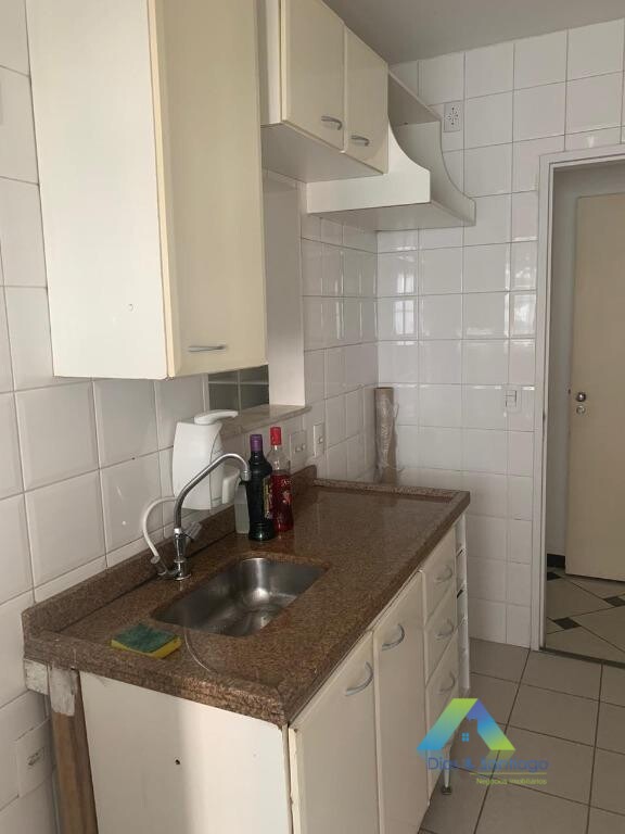 Apartamento à venda com 2 quartos, 50m² - Foto 7