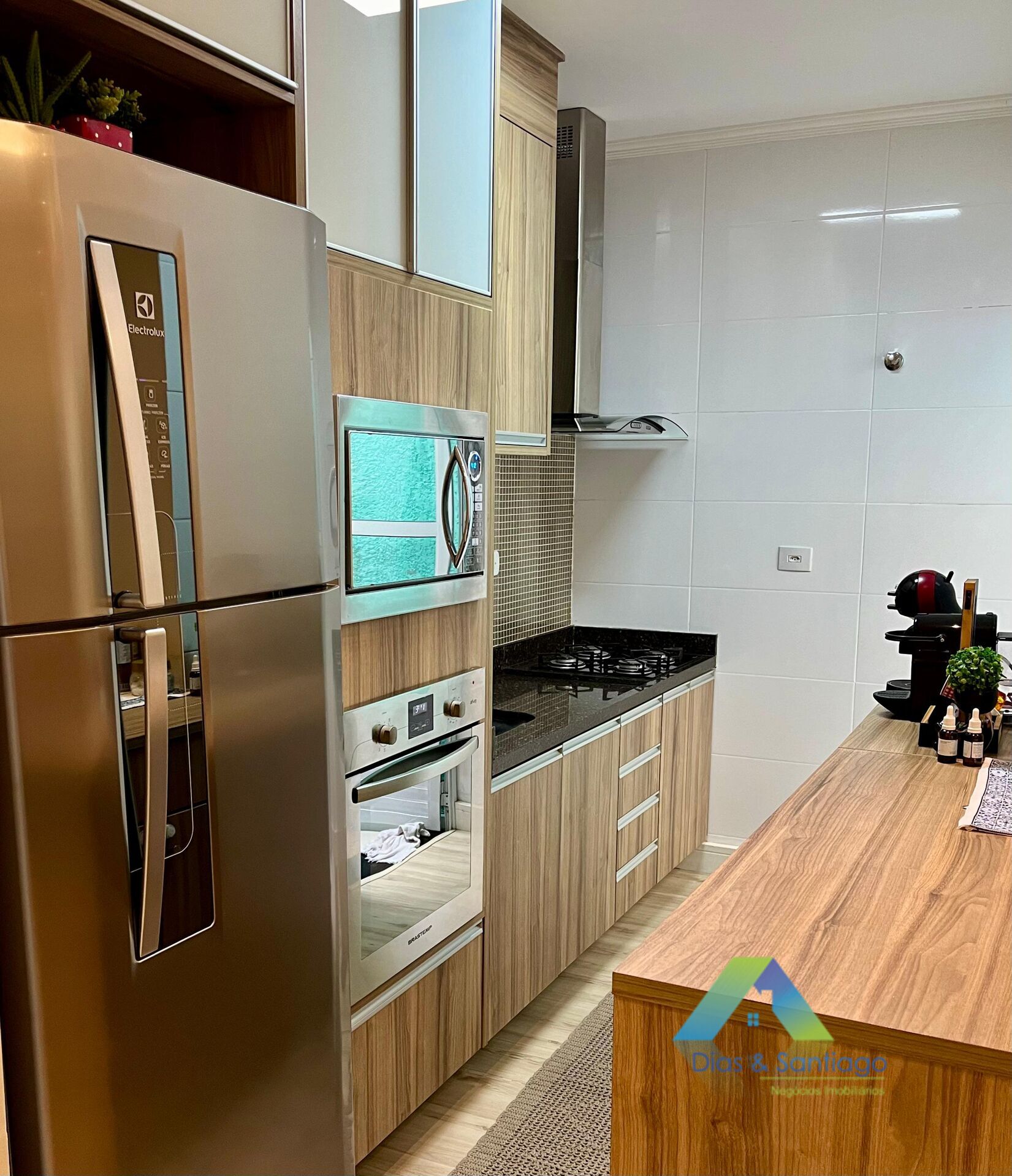 Apartamento à venda com 2 quartos, 56m² - Foto 2