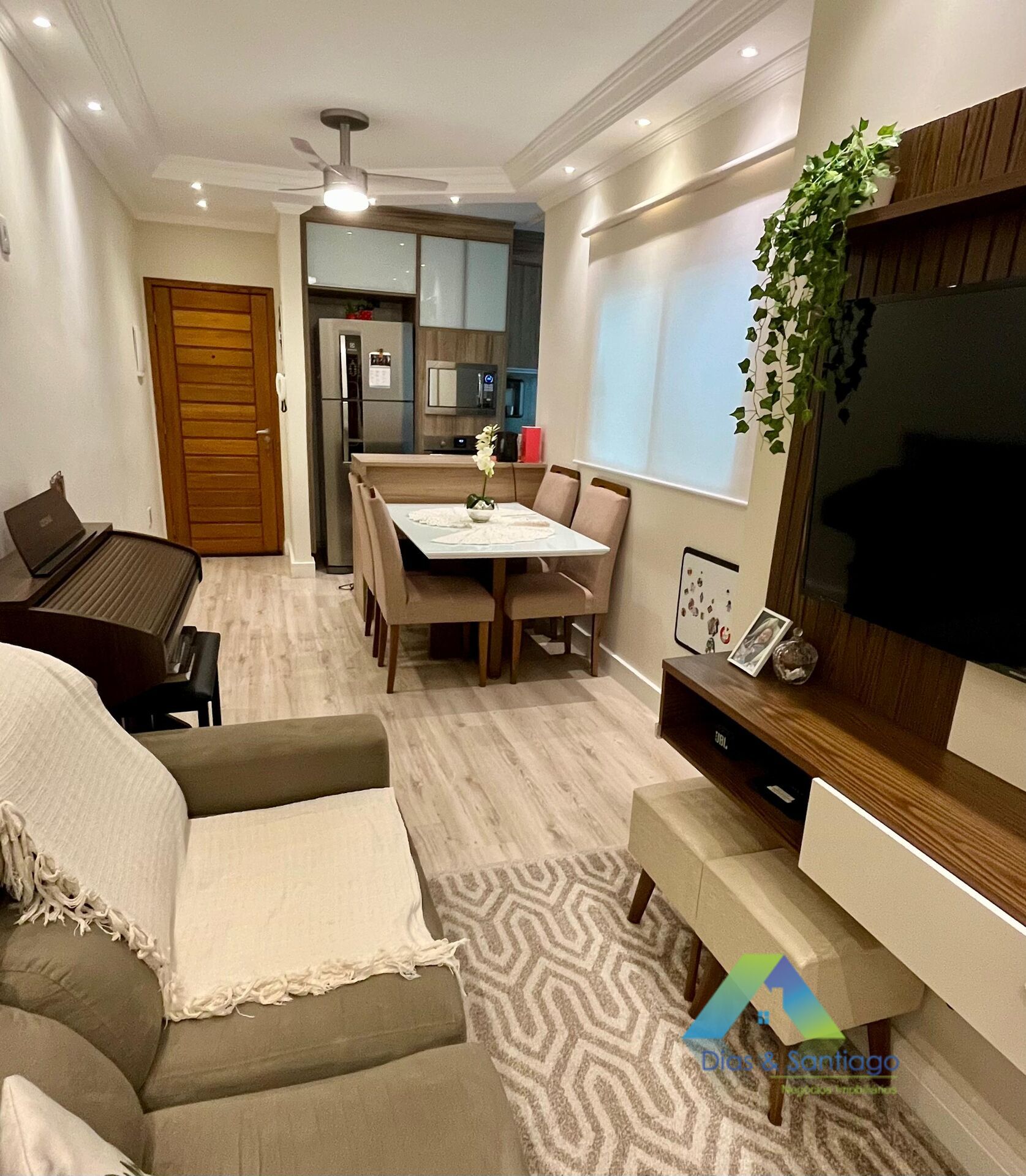 Apartamento à venda com 2 quartos, 56m² - Foto 17