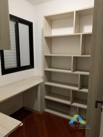 Apartamento à venda com 3 quartos, 70m² - Foto 4