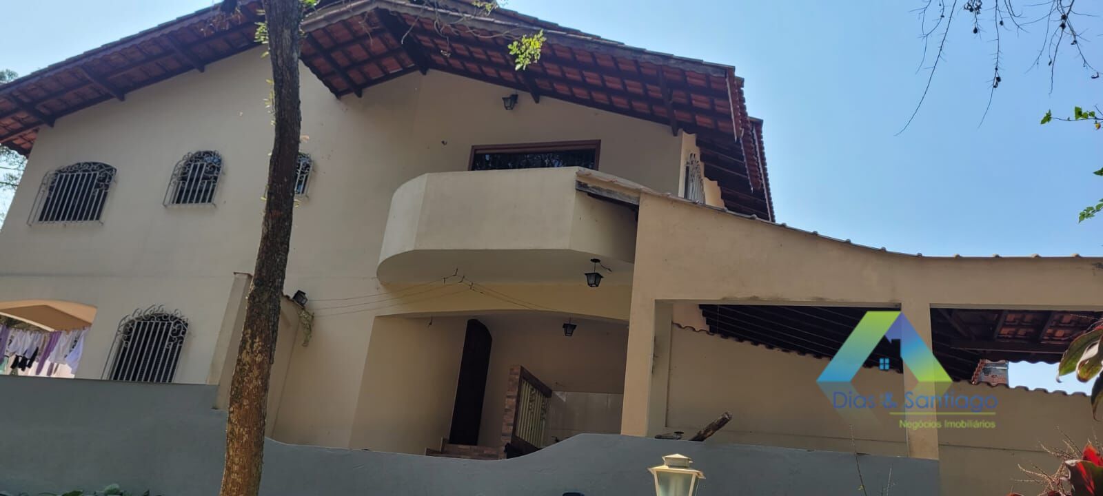 Sobrado à venda com 5 quartos, 254m² - Foto 2