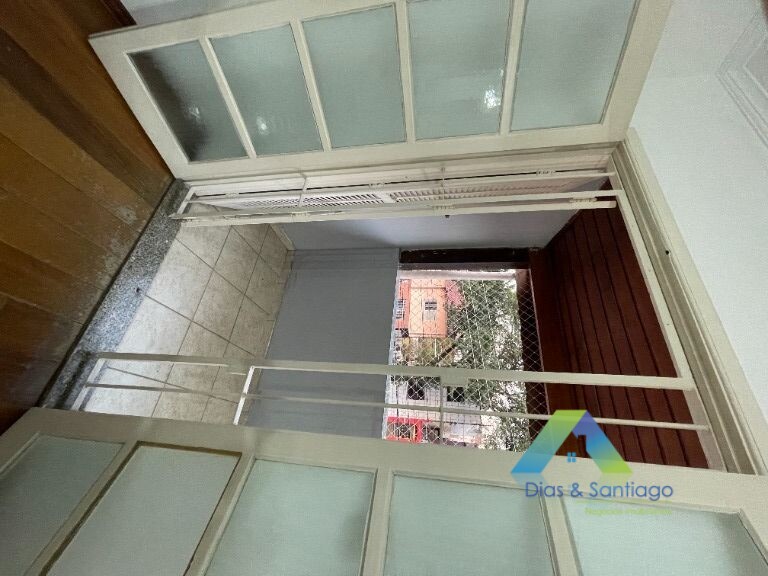 Sobrado à venda com 4 quartos, 280m² - Foto 37