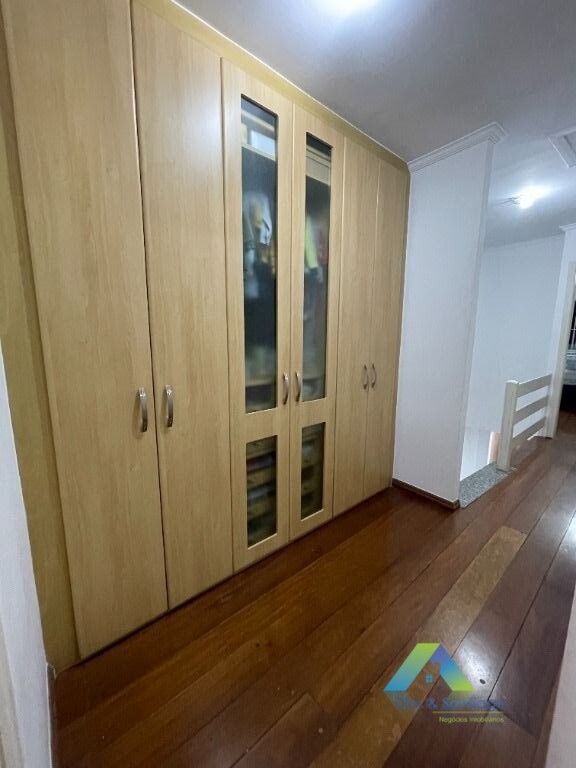 Sobrado à venda com 4 quartos, 280m² - Foto 49