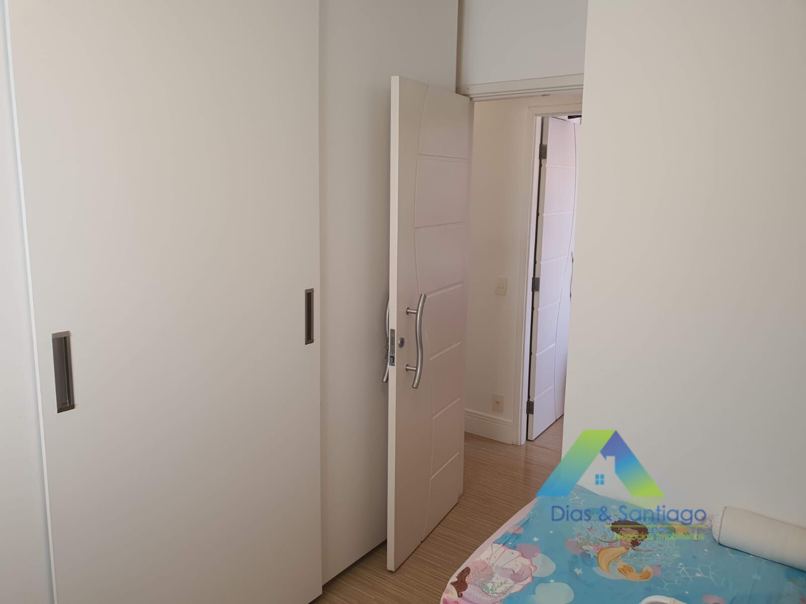 Apartamento à venda com 2 quartos, 84m² - Foto 13