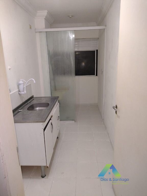 Apartamento à venda com 2 quartos, 48m² - Foto 2