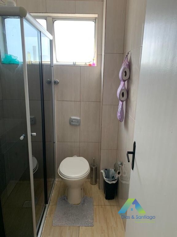 Apartamento à venda com 2 quartos, 70m² - Foto 11