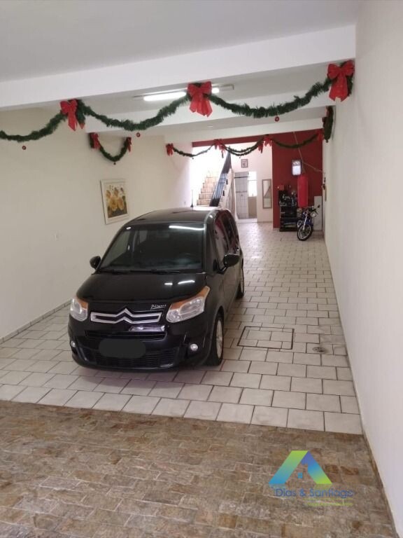 Sobrado à venda com 2 quartos, 264m² - Foto 3