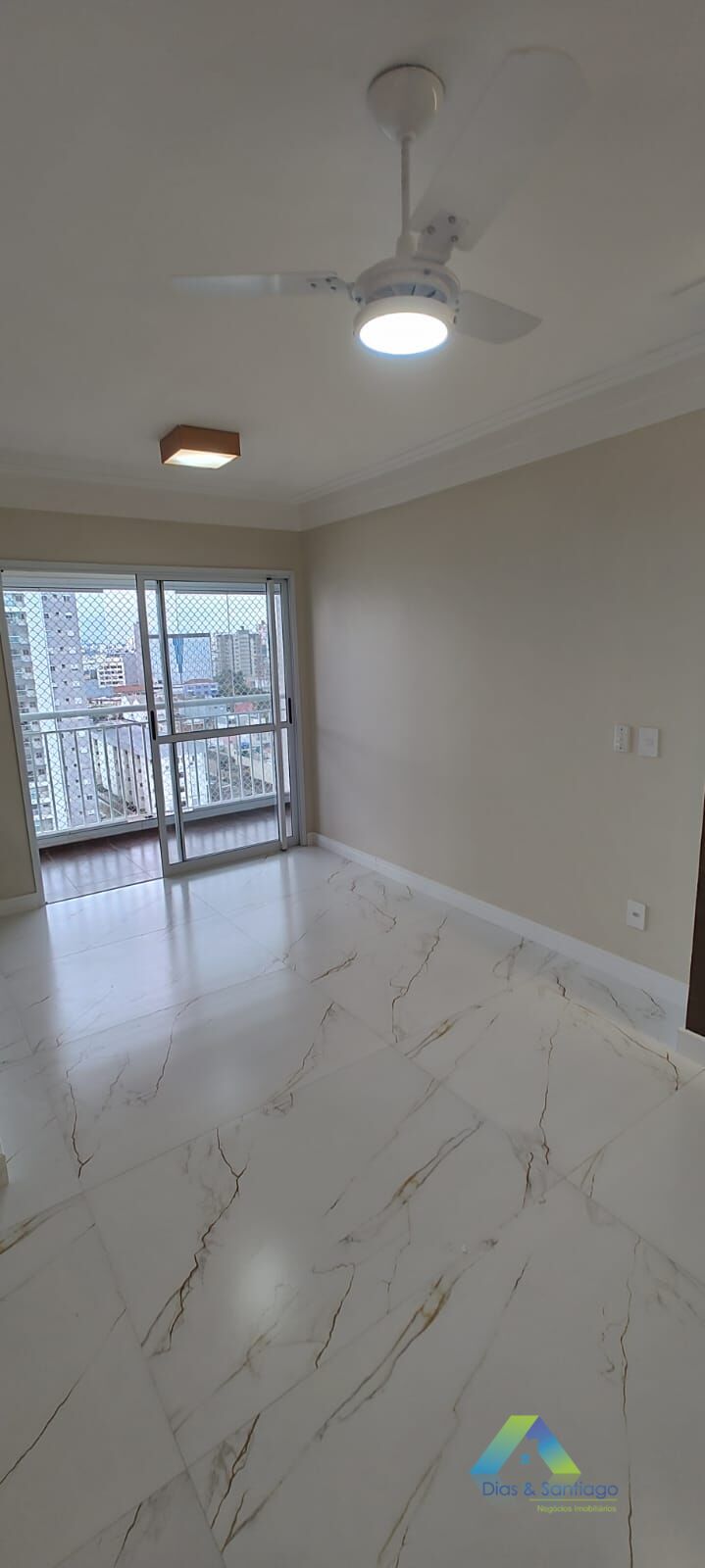 Apartamento à venda com 3 quartos, 83m² - Foto 11