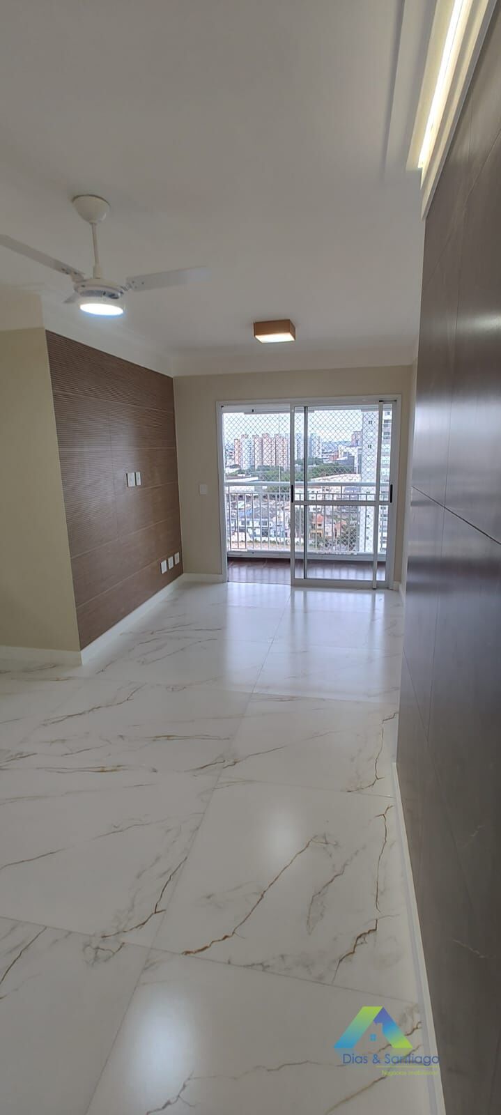 Apartamento à venda com 3 quartos, 83m² - Foto 1