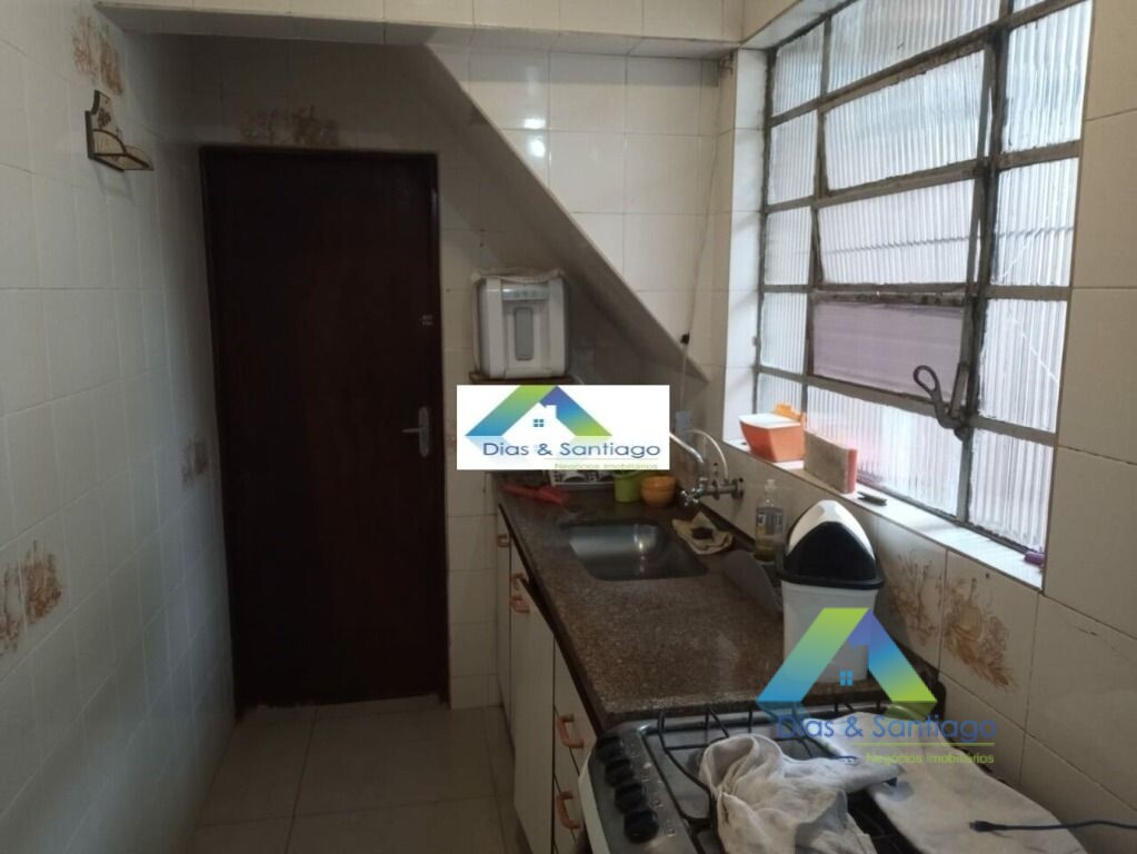 Casa à venda com 2 quartos, 182m² - Foto 10