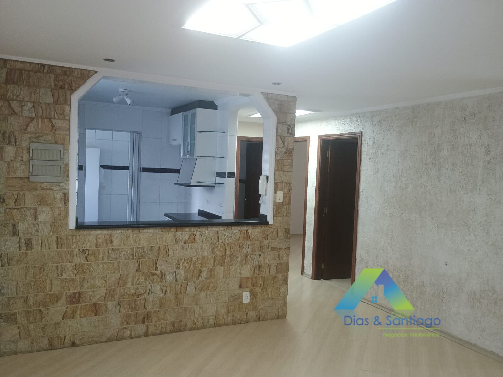 Apartamento à venda com 2 quartos, 90m² - Foto 4