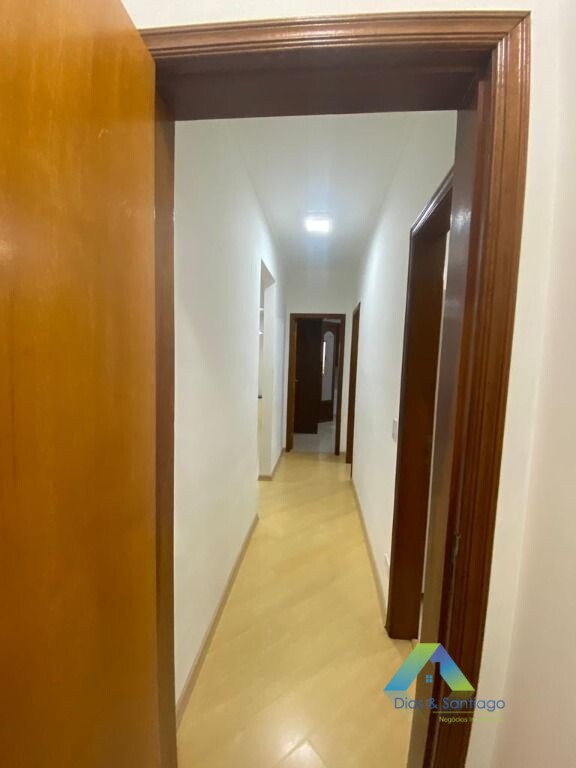 Apartamento à venda com 3 quartos, 120m² - Foto 19