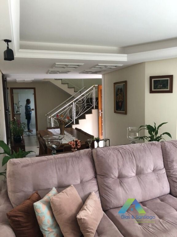 Sobrado à venda com 4 quartos, 230m² - Foto 19