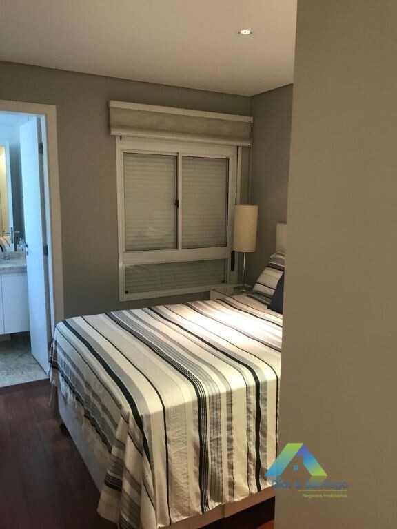 Apartamento à venda com 3 quartos, 129m² - Foto 11