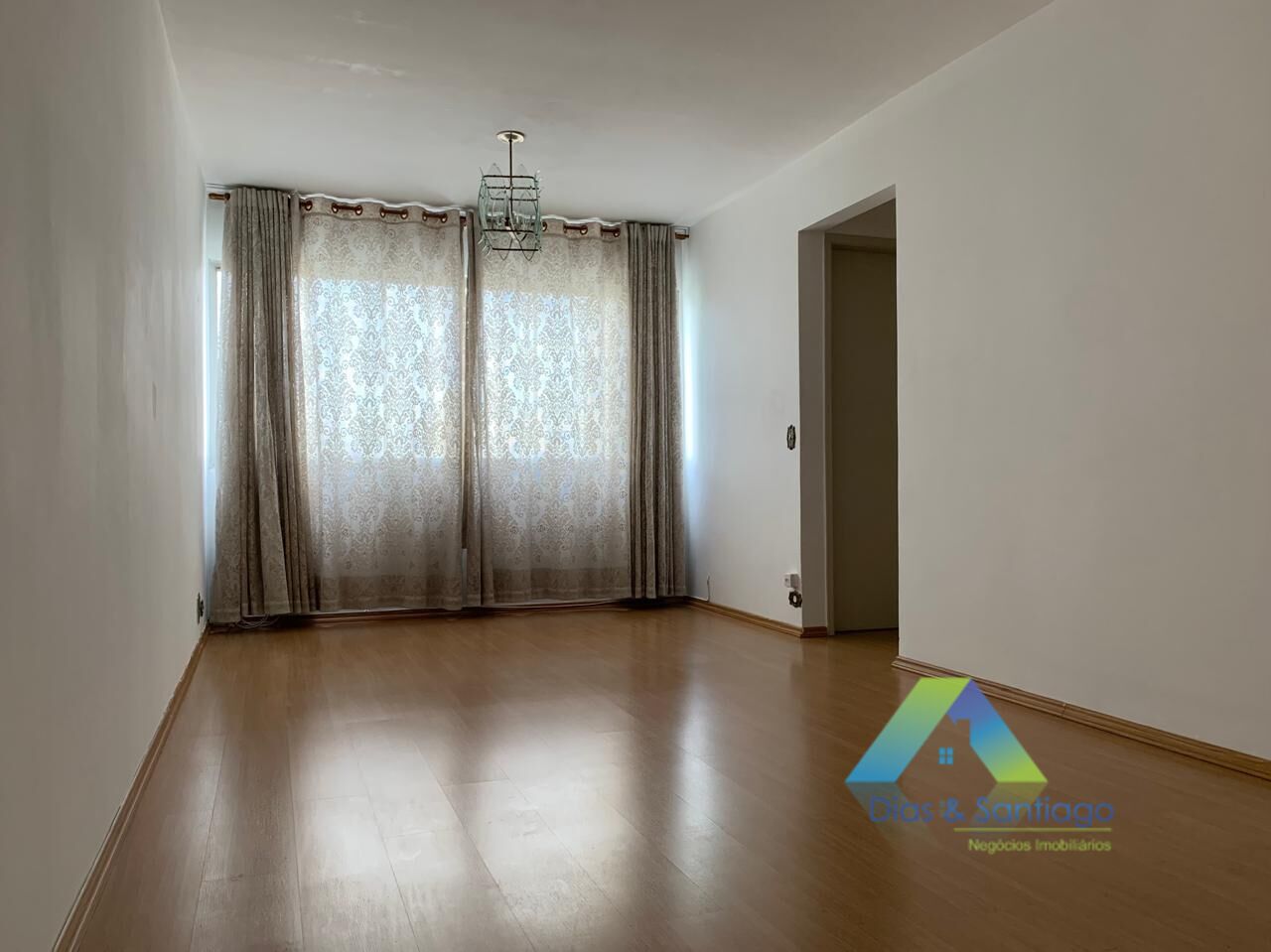 Apartamento à venda com 2 quartos, 72m² - Foto 3