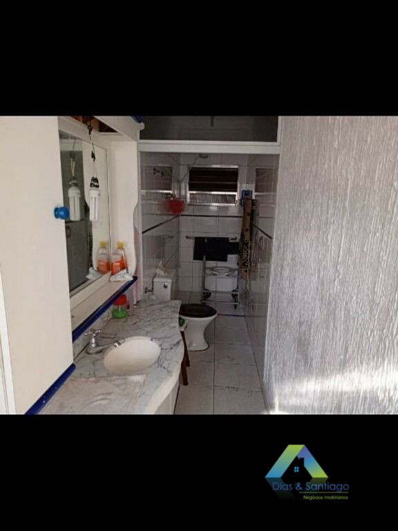 Sobrado à venda com 5 quartos, 252m² - Foto 12