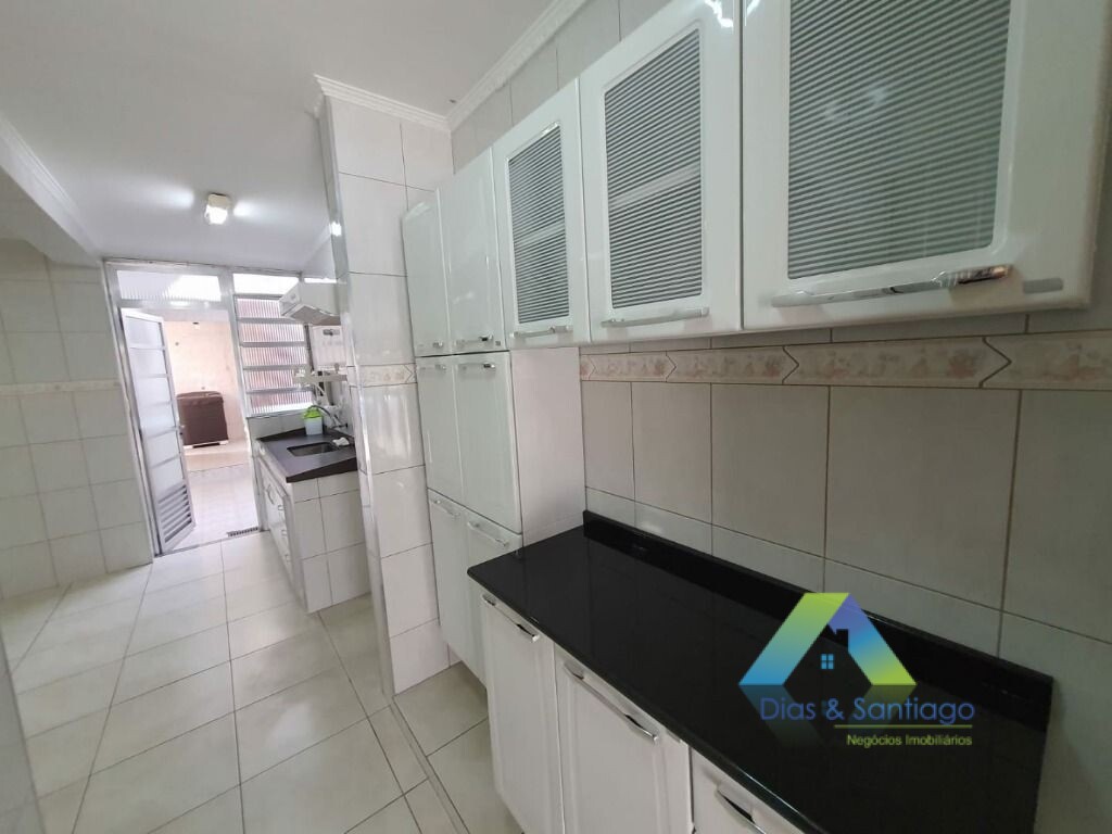 Casa à venda com 3 quartos, 141m² - Foto 3