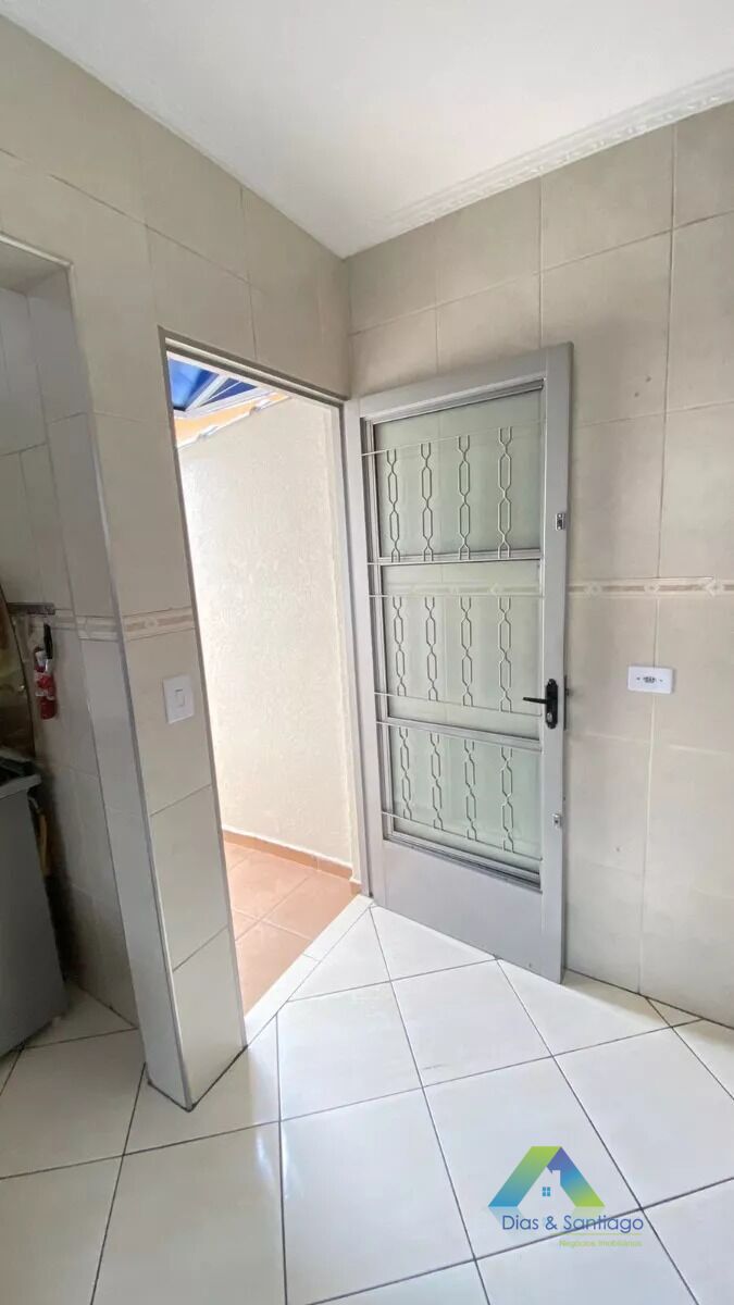 Sobrado à venda com 3 quartos, 130m² - Foto 14