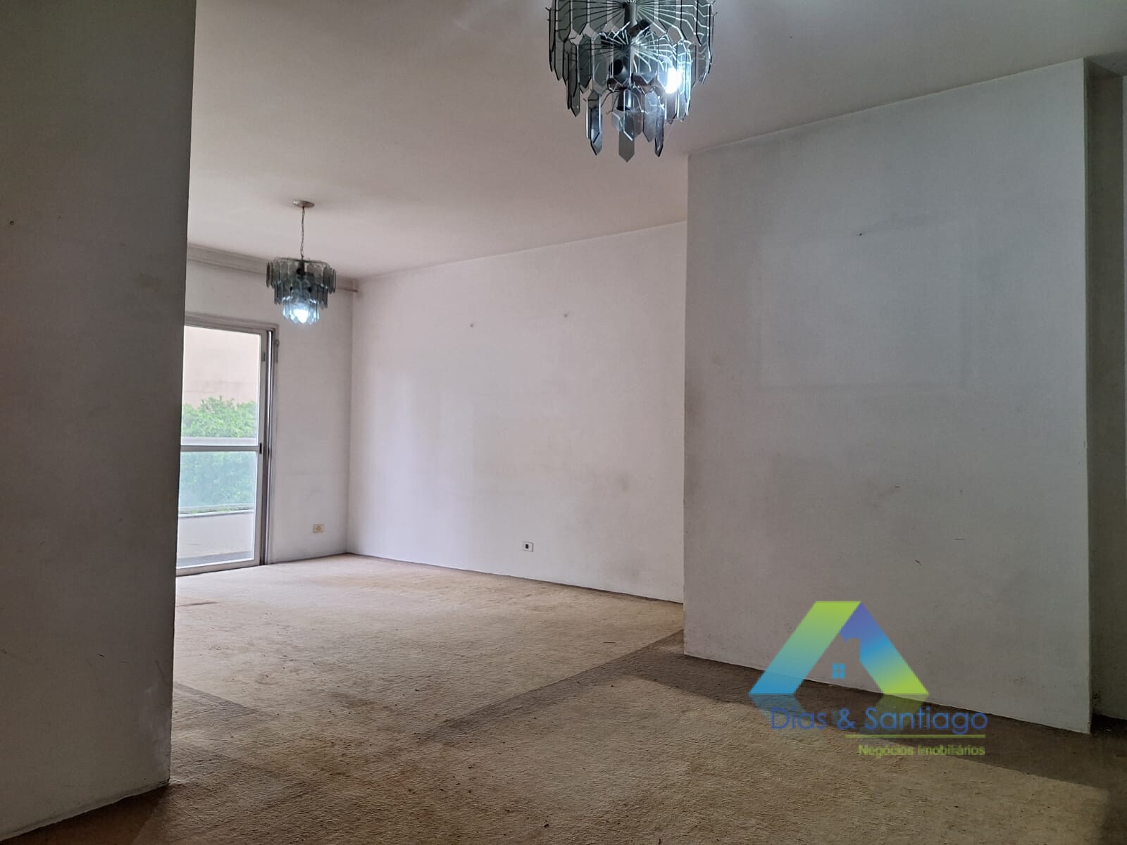 Apartamento à venda com 3 quartos, 124m² - Foto 3