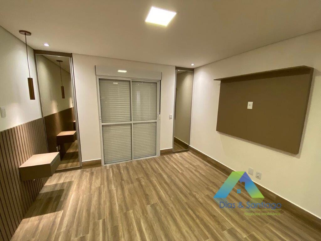 Sobrado à venda com 4 quartos, 200m² - Foto 36