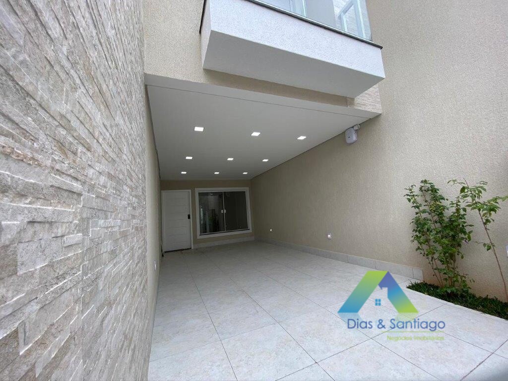 Sobrado à venda com 4 quartos, 200m² - Foto 3