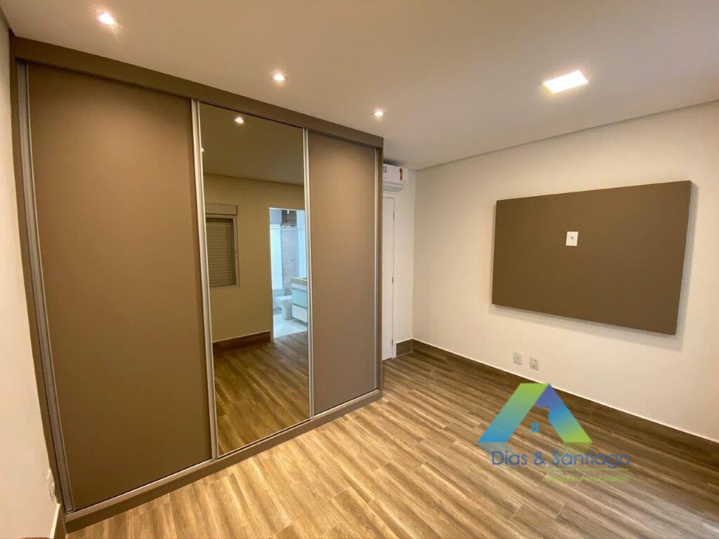 Sobrado à venda com 4 quartos, 200m² - Foto 52