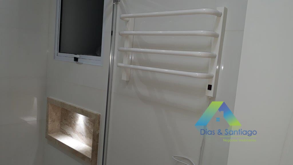 Sobrado à venda com 4 quartos, 200m² - Foto 62