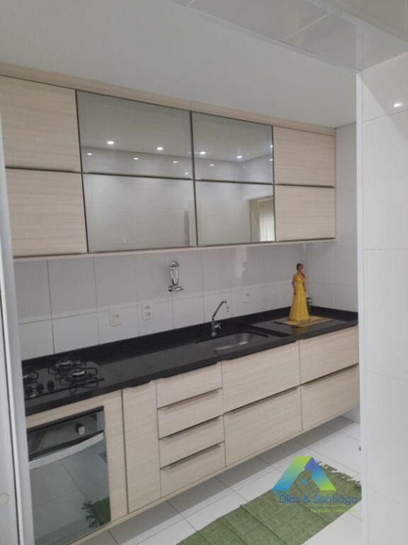 Apartamento à venda com 4 quartos, 135m² - Foto 18