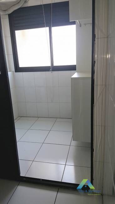 Apartamento à venda com 2 quartos, 68m² - Foto 7