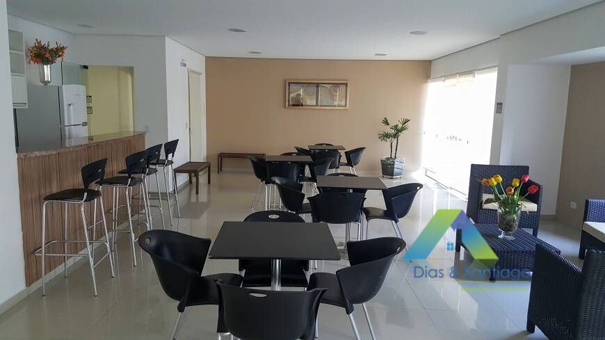 Apartamento à venda com 2 quartos, 68m² - Foto 19