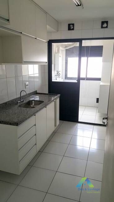 Apartamento à venda com 2 quartos, 68m² - Foto 6