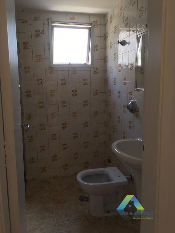 Apartamento à venda com 2 quartos, 46m² - Foto 11