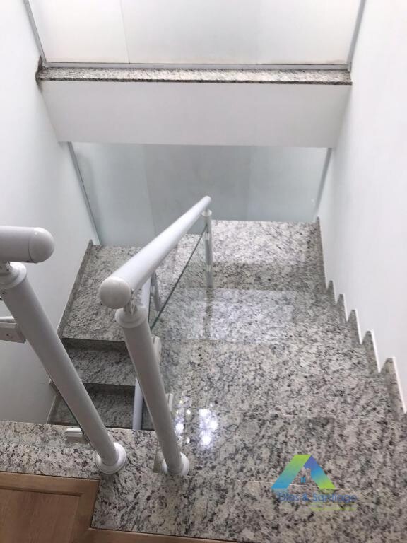 Sobrado à venda com 3 quartos, 240m² - Foto 17