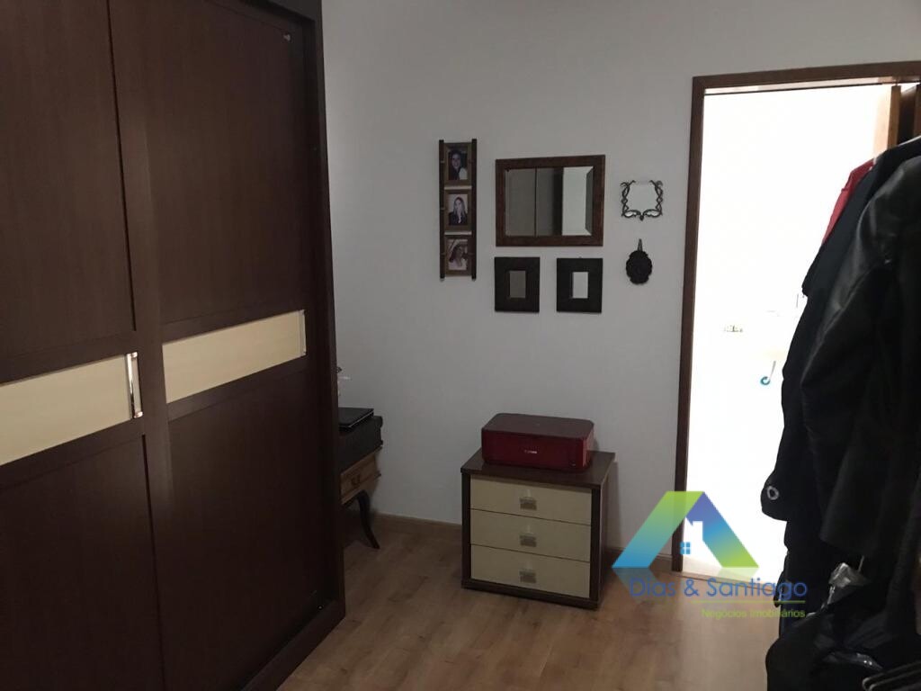 Sobrado à venda com 3 quartos, 240m² - Foto 15