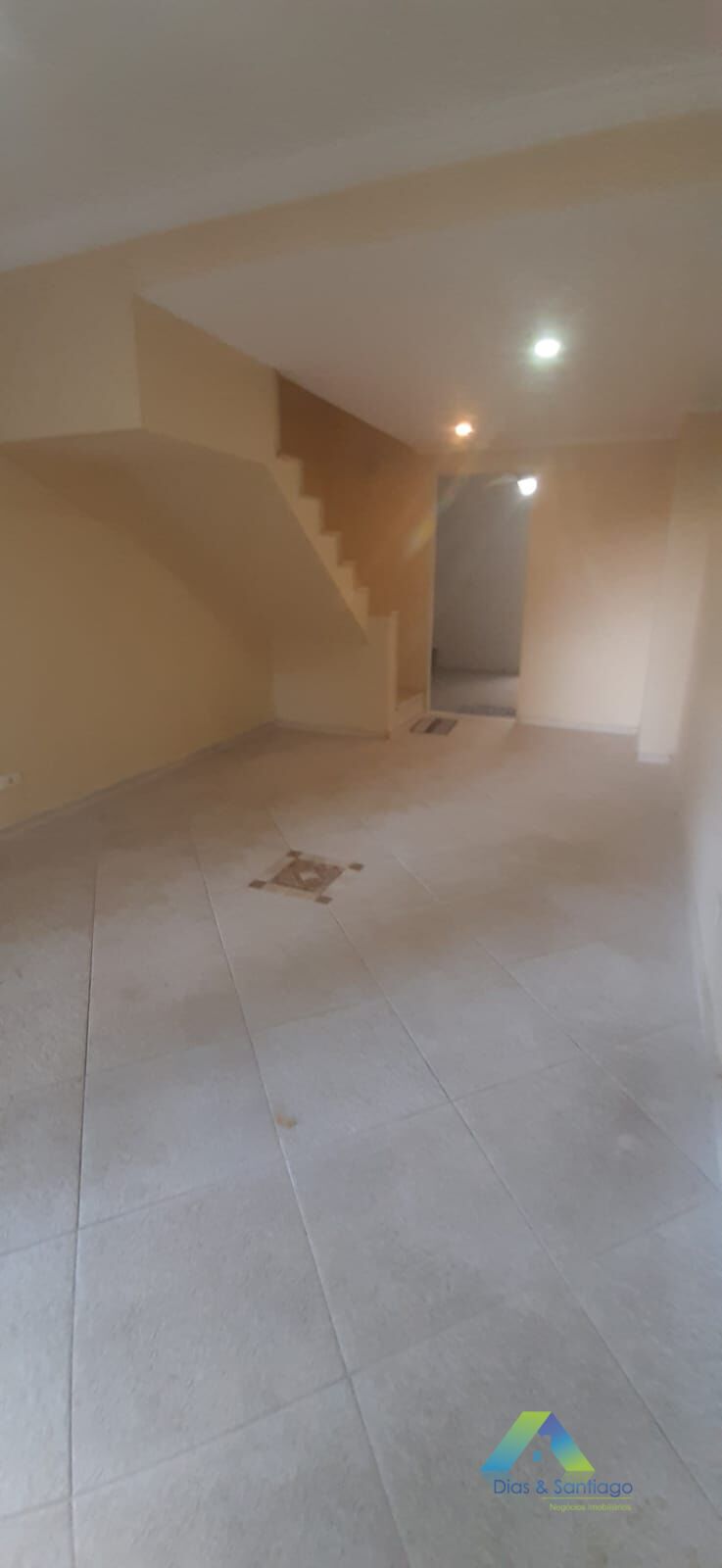 Sobrado à venda com 3 quartos, 120m² - Foto 3