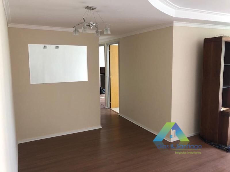 Apartamento à venda com 3 quartos, 78m² - Foto 2