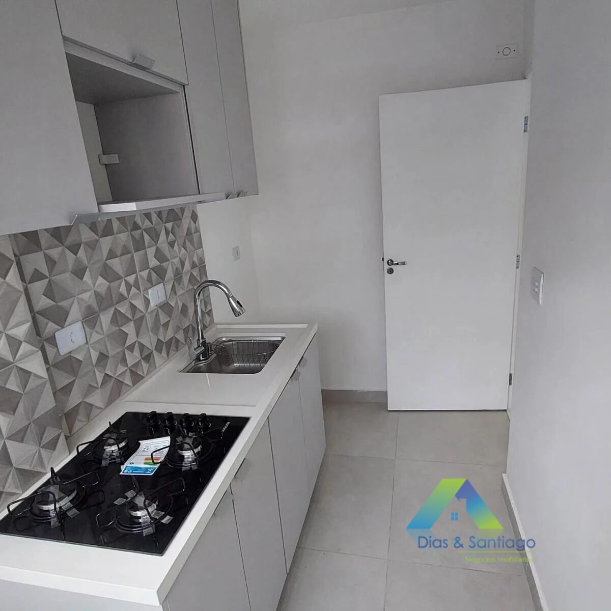 Apartamento à venda com 1 quarto, 30m² - Foto 9