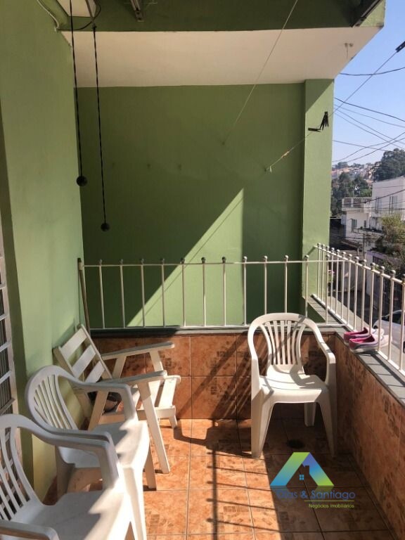 Sobrado à venda com 3 quartos, 108m² - Foto 2