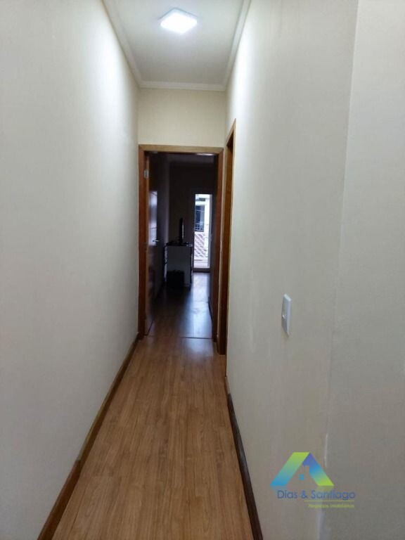 Sobrado à venda com 3 quartos, 220m² - Foto 25