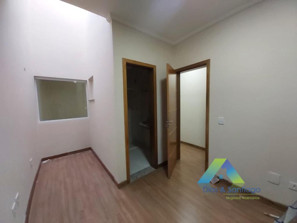 Sobrado à venda com 3 quartos, 220m² - Foto 17