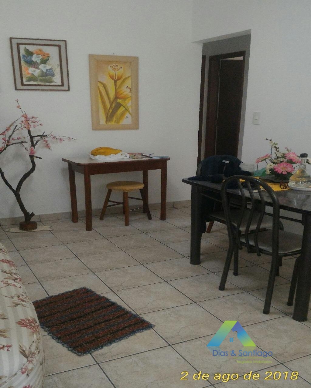 Apartamento à venda com 2 quartos, 58m² - Foto 1