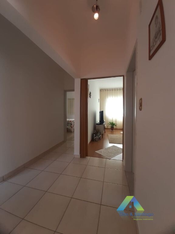 Casa à venda com 3 quartos, 190m² - Foto 24